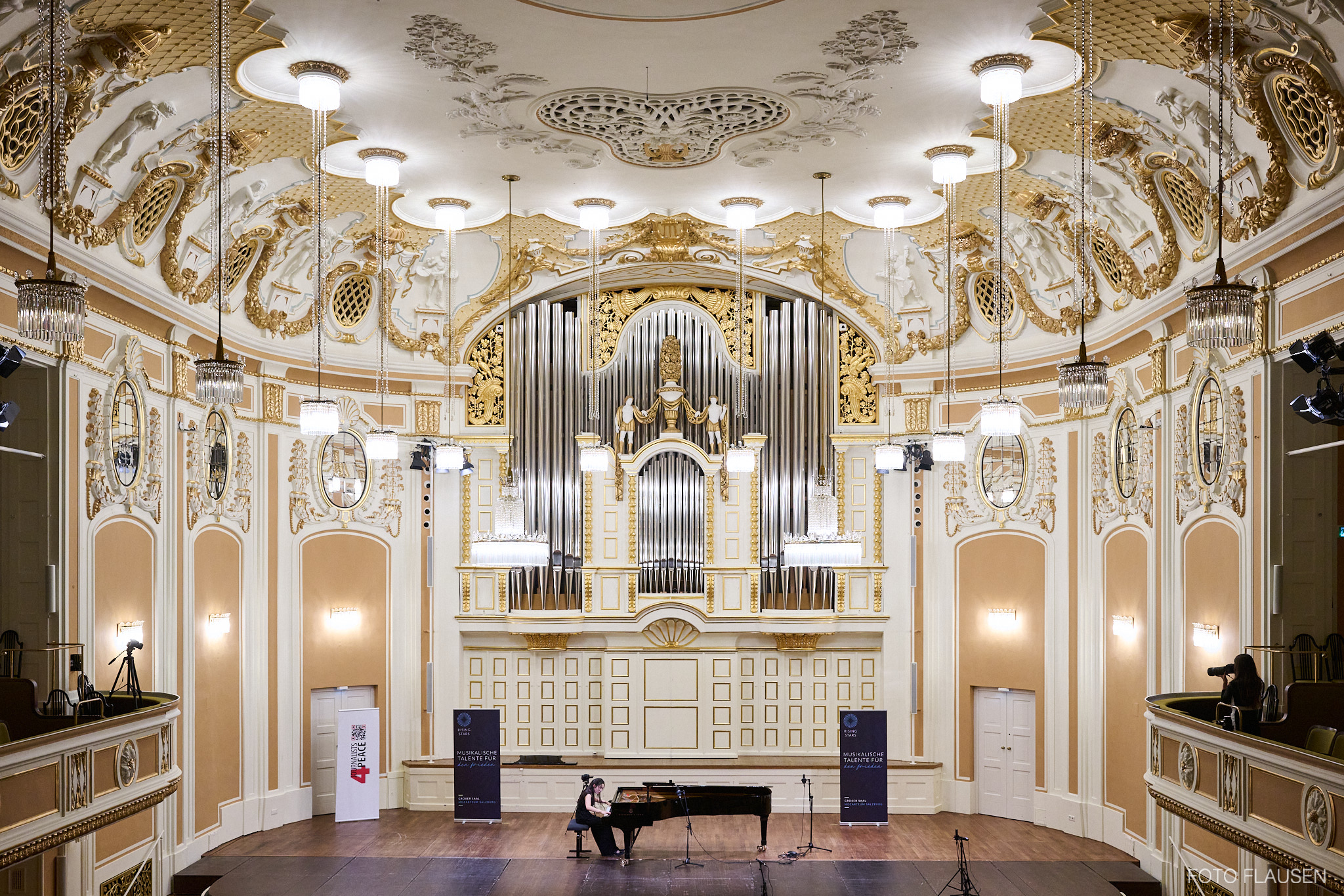 Konzert der Pianistin von Soo Ji Lee aus Südkorea im Mozarteum Salzburg