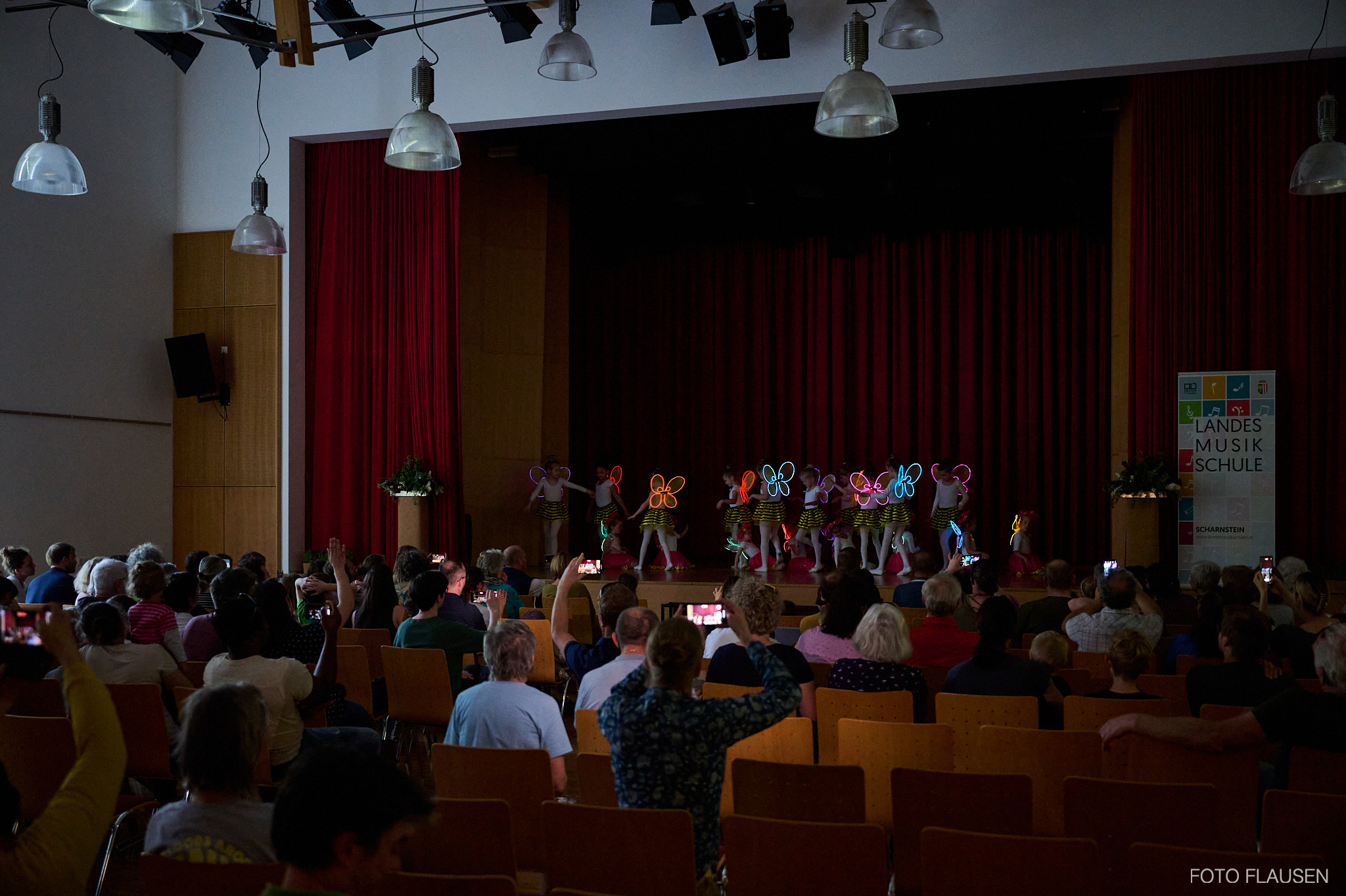 Fantastische Tänze an der Landesmusikschule Scharnstein choreographiert von Luis Hoyos