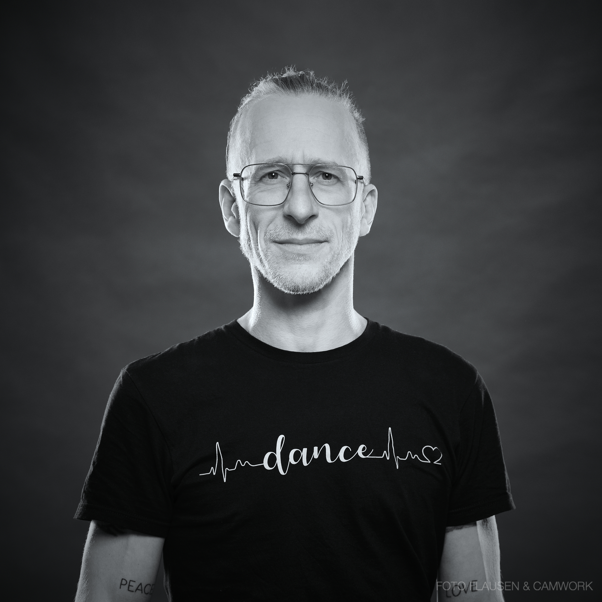 der Fotograf Andreas Brandl im Fotostudio in Salzburg