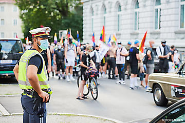 CSD-Pride-Demo-HOSI-Salzburg-_a-DSC9978-FOTO-FLAUSEN